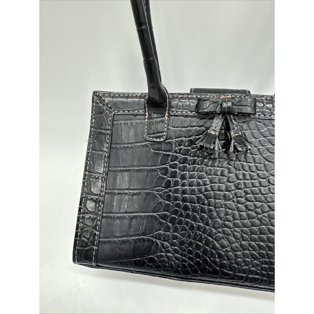 Vintage LIZ CLAIBORNE Black crocodile-embossed faux leather‎ handbag W/ Bow